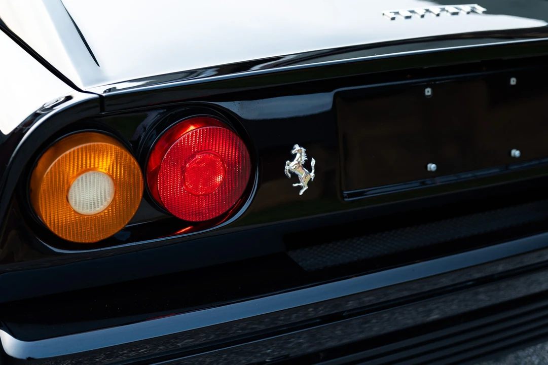 1986 Ferrari 328 - Image 18 of 31