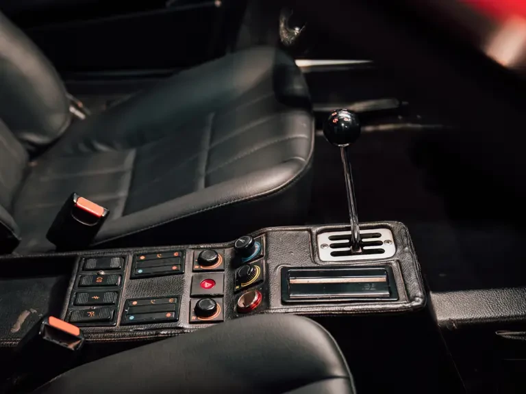 1986 Ferrari 308 - Image 19 of 31