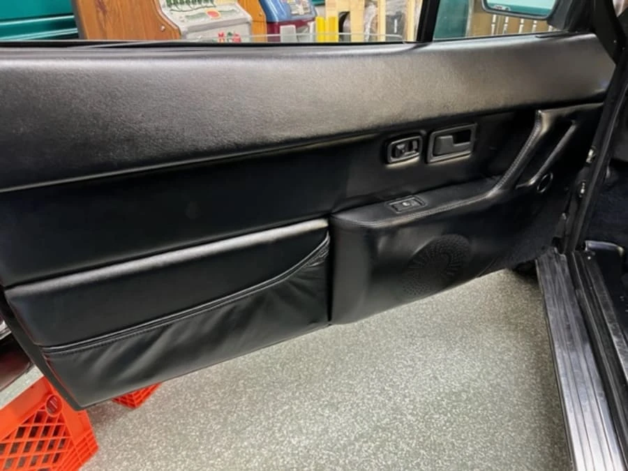 1986 Ferrari Mondial 3.2 - Image 15 of 20