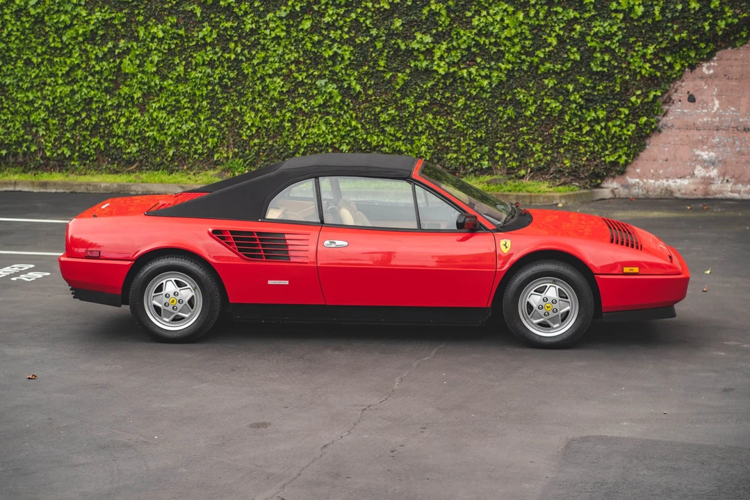 1986 Ferrari Mondial 3.2 - Image 25 of 31