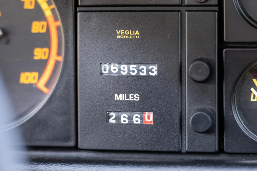 1986 Ferrari Mondial 3.2 - Image 30 of 31