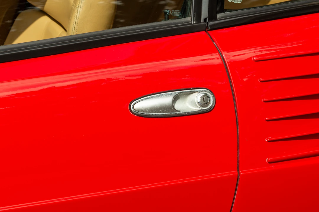 1986 Ferrari Mondial 3.2 - Image 20 of 31
