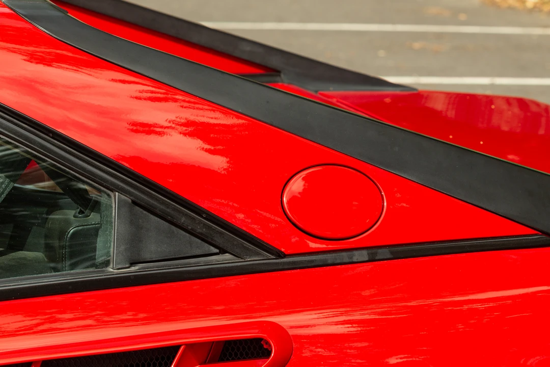 1986 Ferrari Mondial 3.2 - Image 21 of 31