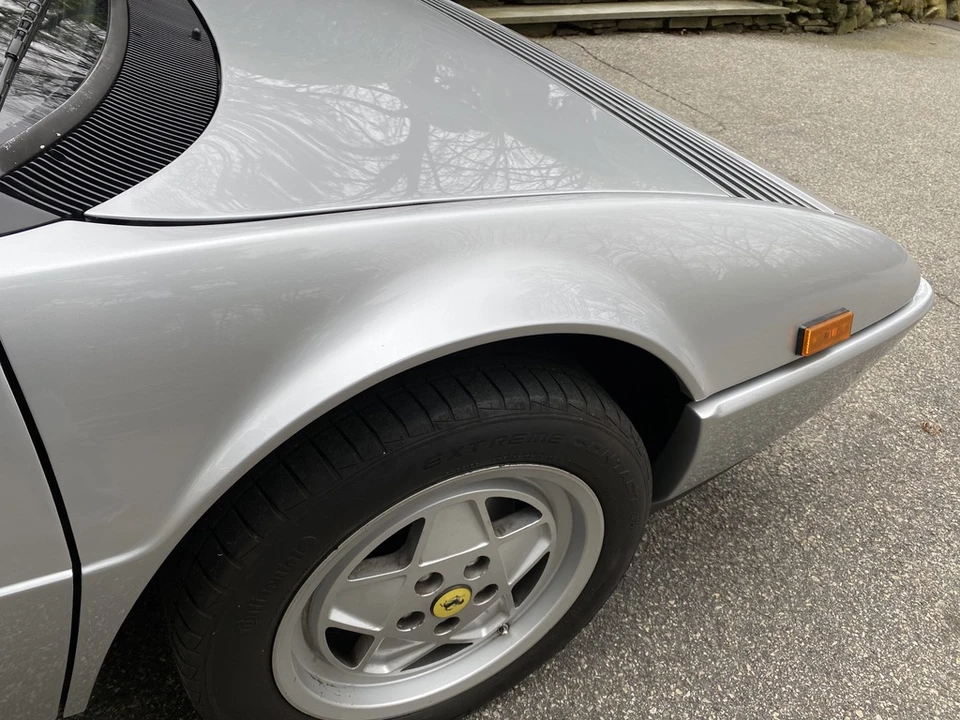 1986 Ferrari Mondial 3.2 - Image 28 of 31