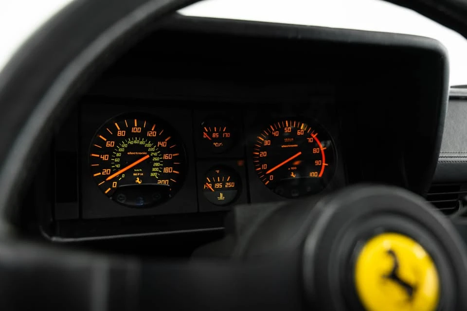 1986 Ferrari Testarossa - Image 6 of 6