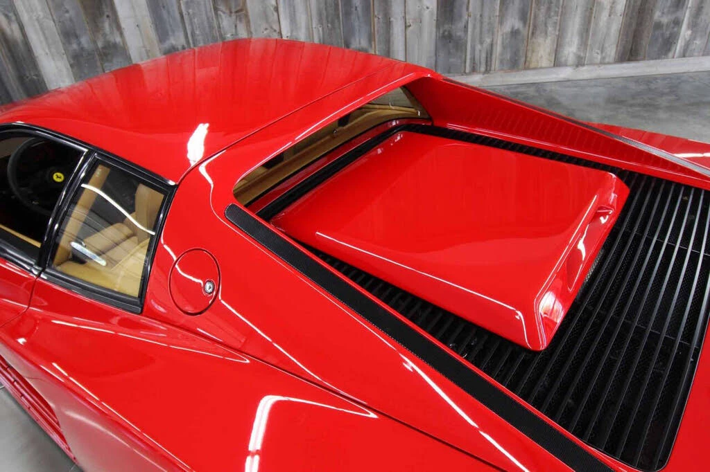 1986 Ferrari Testarossa - Image 25 of 31