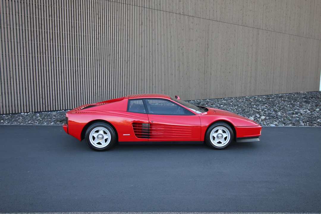 1986 Ferrari Testarossa - Image 12 of 21