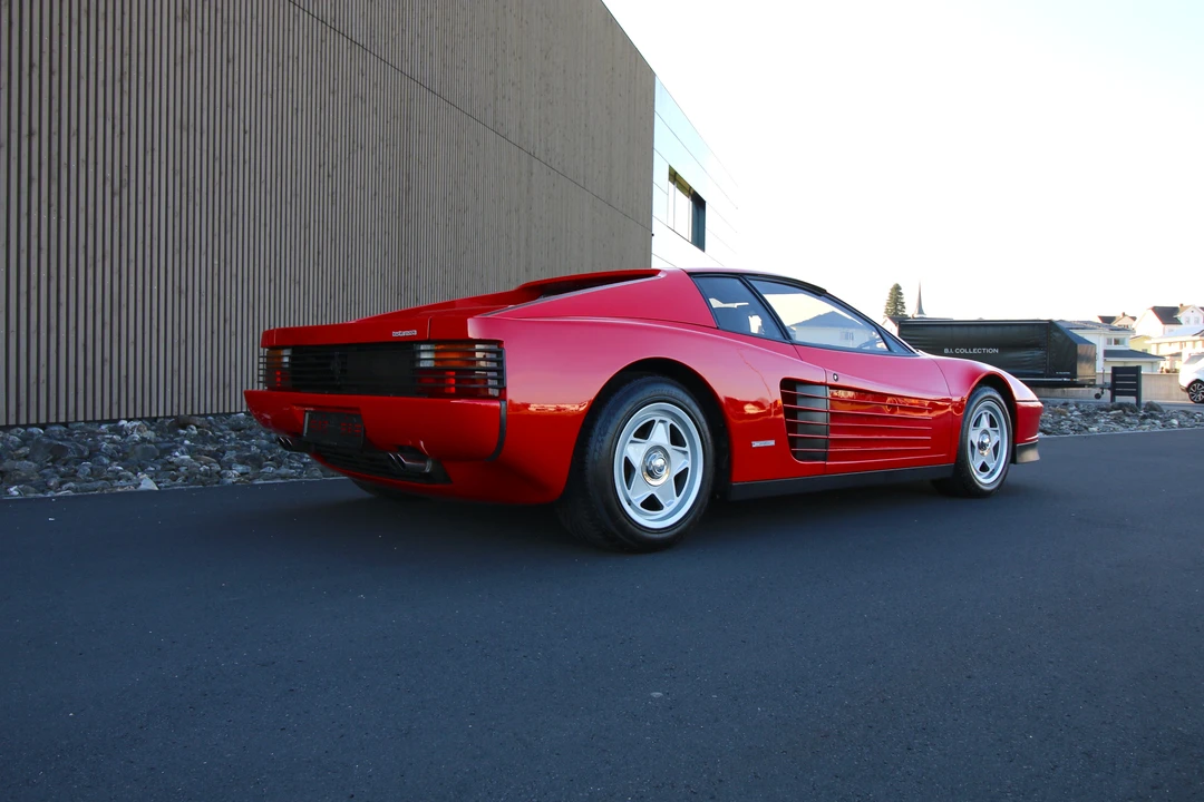 1986 Ferrari Testarossa - Image 14 of 21