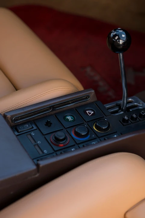 1986 Ferrari Testarossa - Image 28 of 31