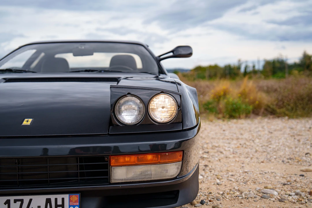1986 Ferrari Testarossa - Image 27 of 31