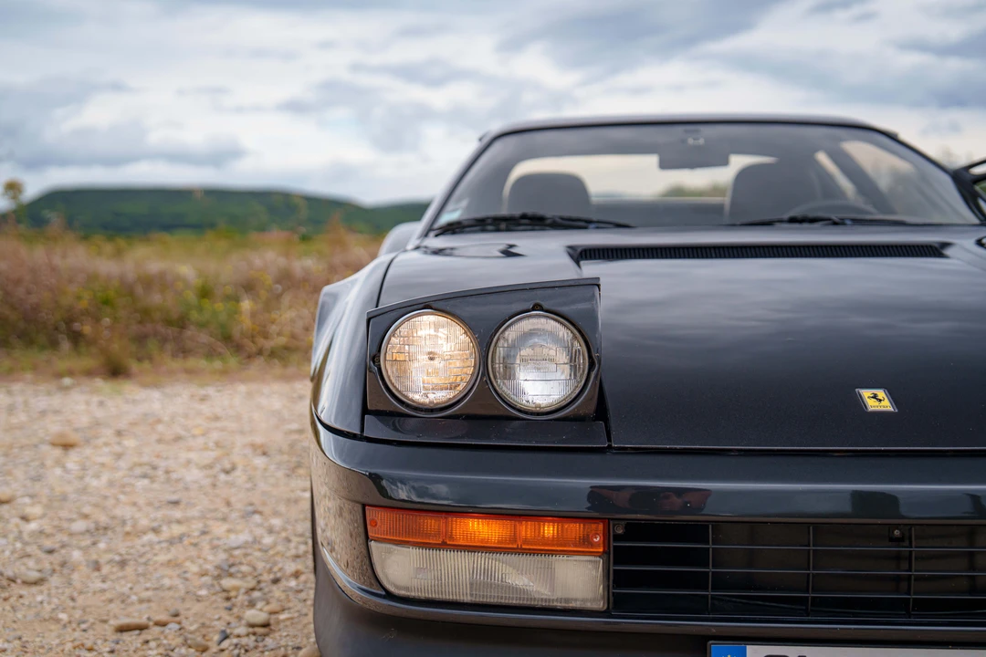 1986 Ferrari Testarossa - Image 29 of 31