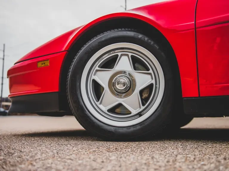 1986 Ferrari Testarossa - Image 12 of 31