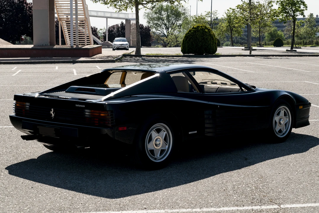 1986 Ferrari Testarossa - Image 4 of 31