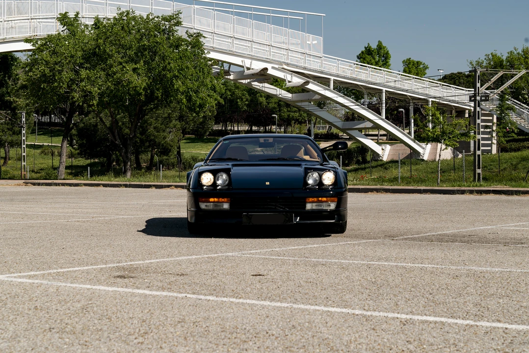 1986 Ferrari Testarossa - Image 10 of 31
