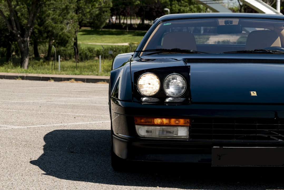 1986 Ferrari Testarossa - Image 18 of 31