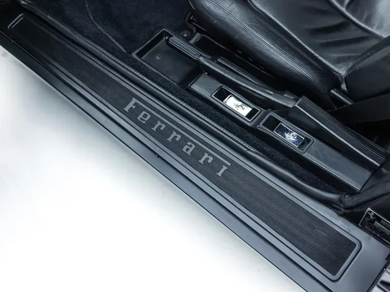 1986 Ferrari Testarossa - Image 22 of 31