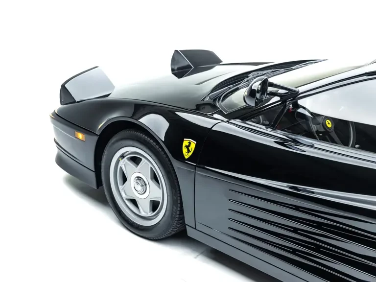 1986 Ferrari Testarossa - Image 30 of 31