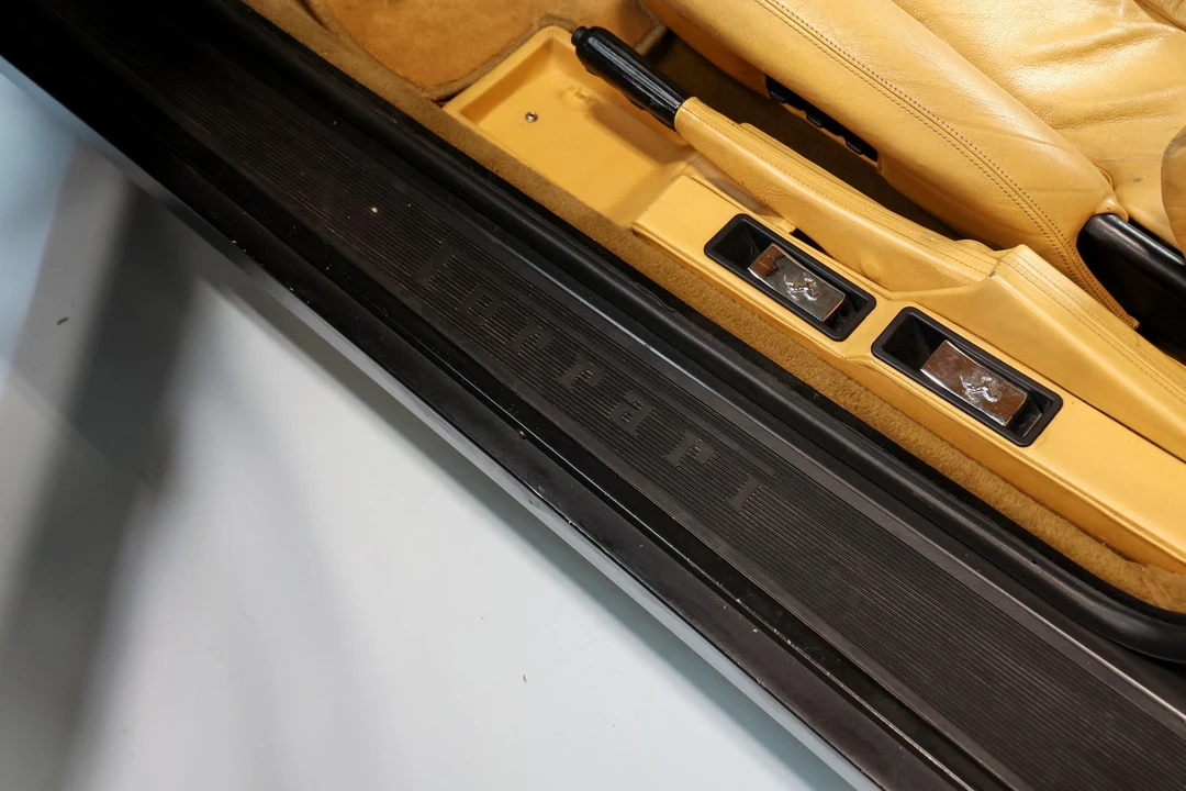 1986 Ferrari Testarossa - Image 13 of 31