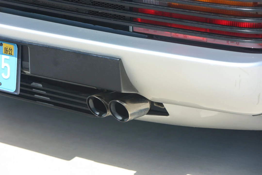 1986 Ferrari Testarossa - Image 27 of 31
