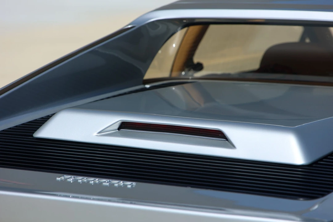 1986 Ferrari Testarossa - Image 25 of 31