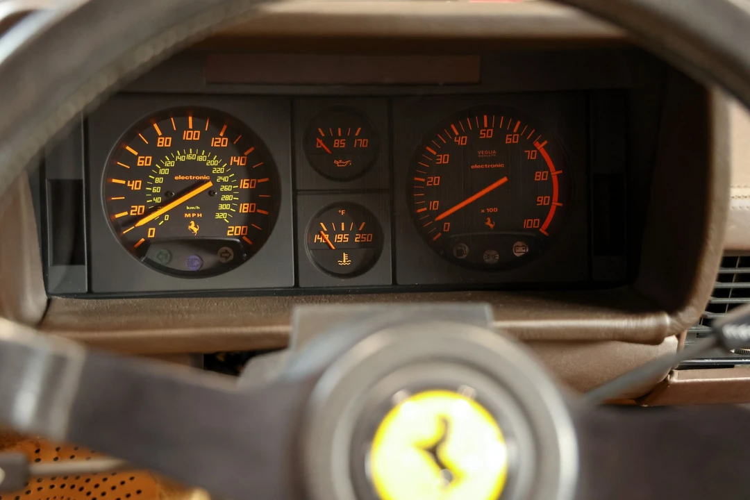 1986 Ferrari Testarossa - Image 9 of 31