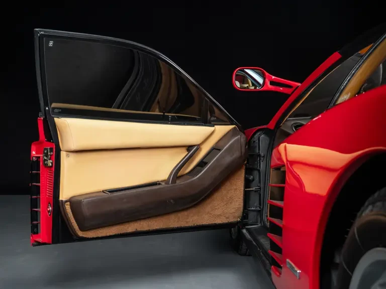 1986 Ferrari Testarossa - Image 13 of 31