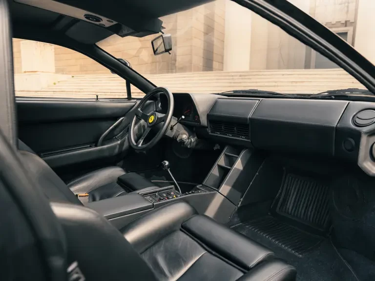 1986 Ferrari Testarossa - Image 12 of 31