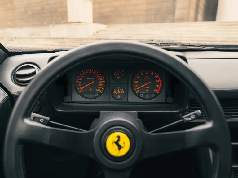 1986 Ferrari Testarossa - Image 14 of 31