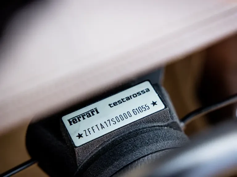 1986 Ferrari Testarossa - Image 25 of 31