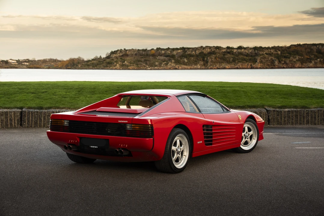 1986 Ferrari Testarossa - Image 17 of 31