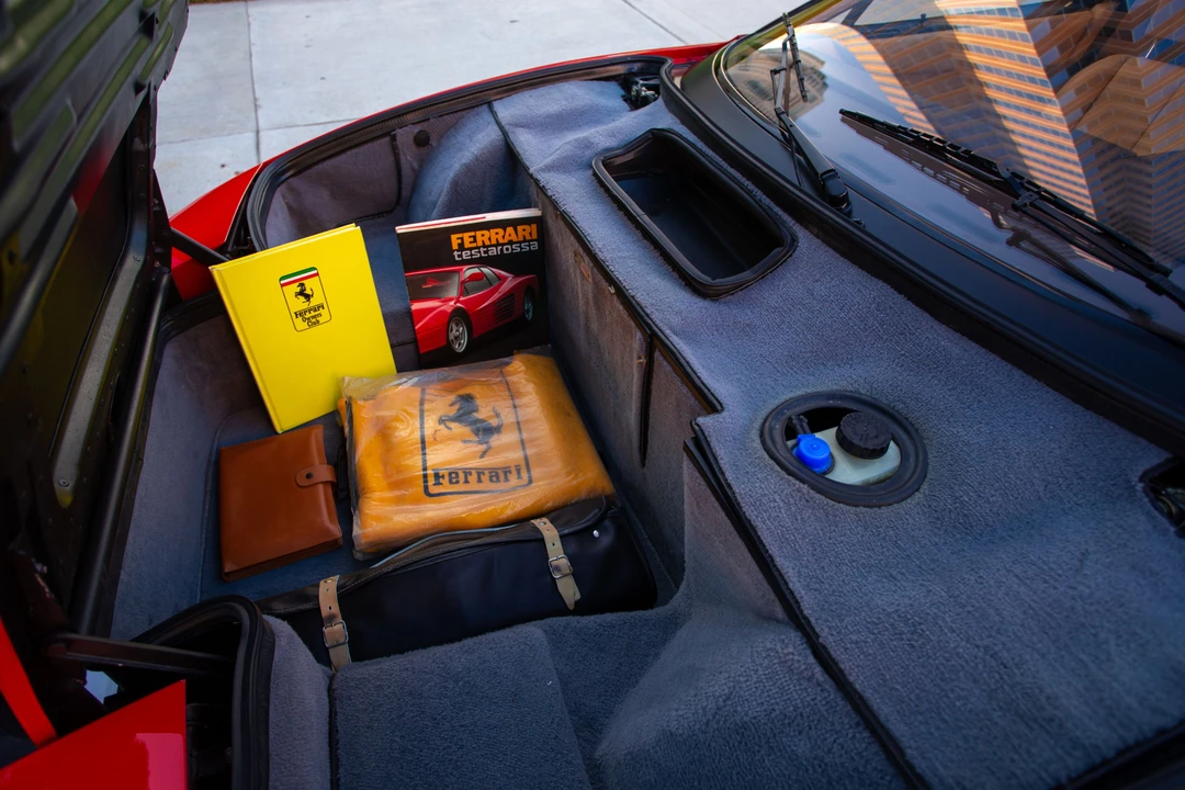 1986 Ferrari Testarossa - Image 16 of 31