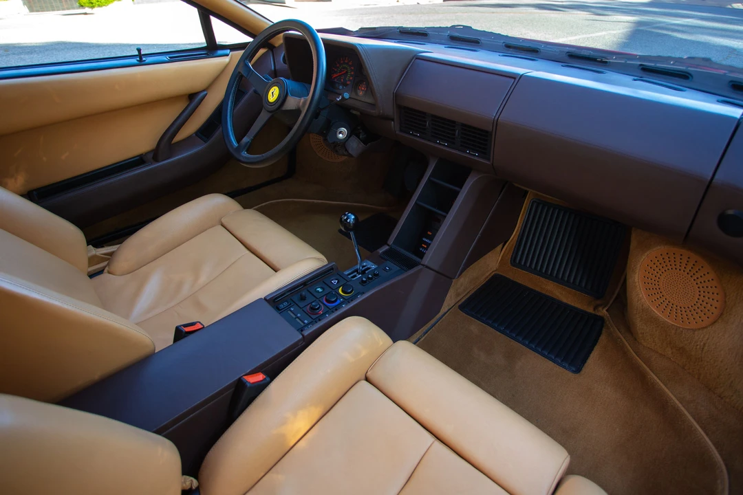 1986 Ferrari Testarossa - Image 27 of 31