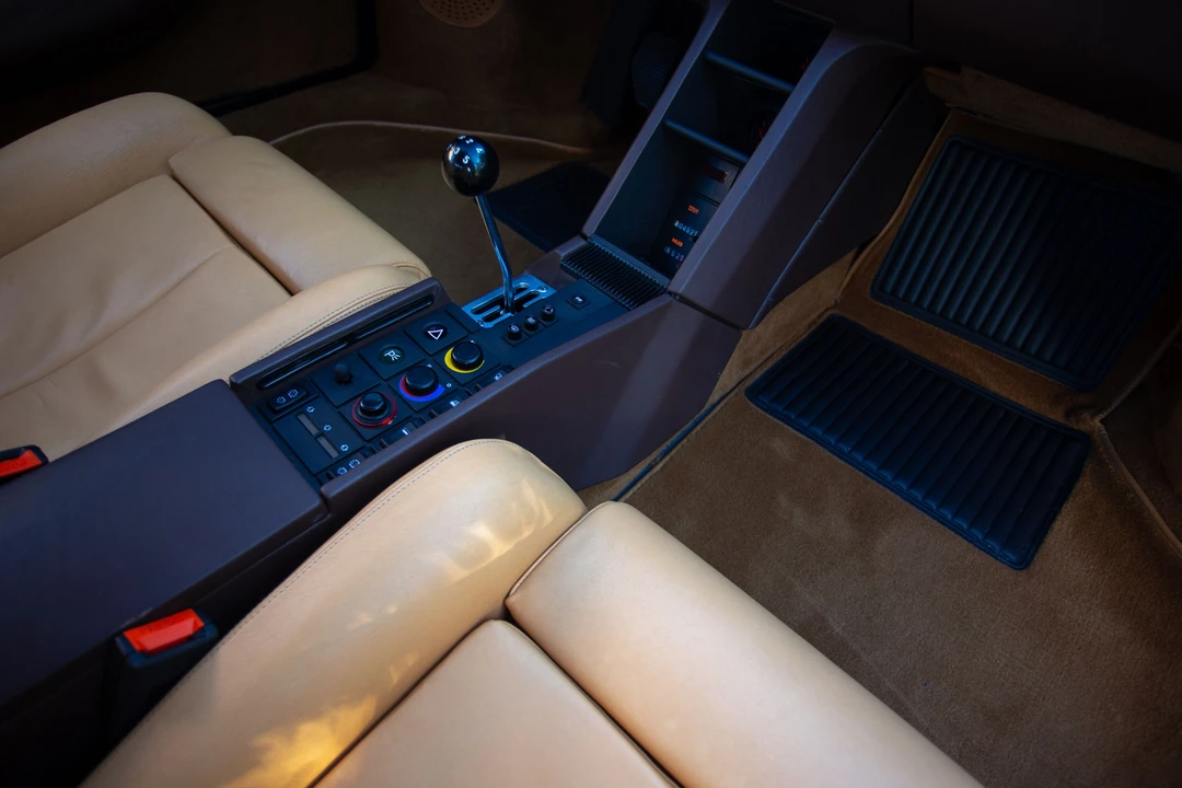 1986 Ferrari Testarossa - Image 26 of 31