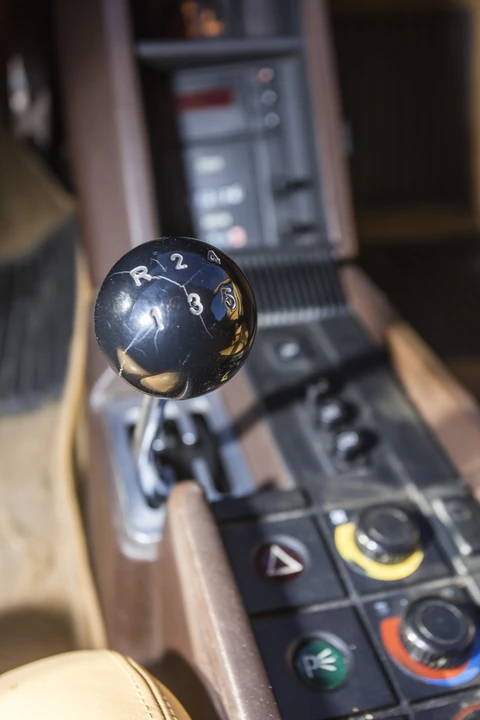 1986 Ferrari Testarossa - Image 20 of 31