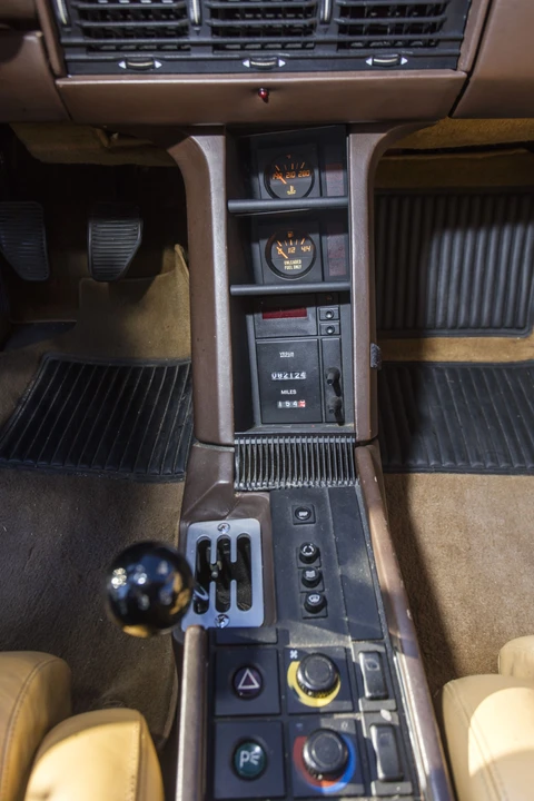 1986 Ferrari Testarossa - Image 19 of 31