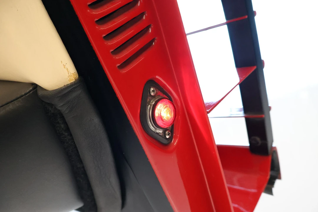 1986 Ferrari Testarossa - Image 23 of 31