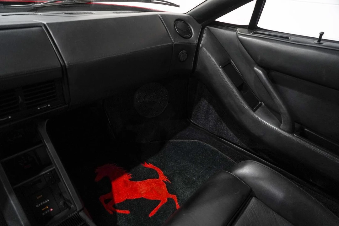 1986 Ferrari Testarossa - Image 13 of 21