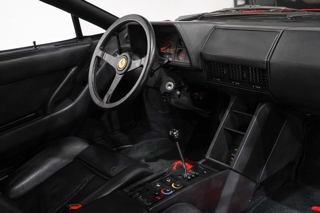 1986 Ferrari Testarossa - Image 16 of 21