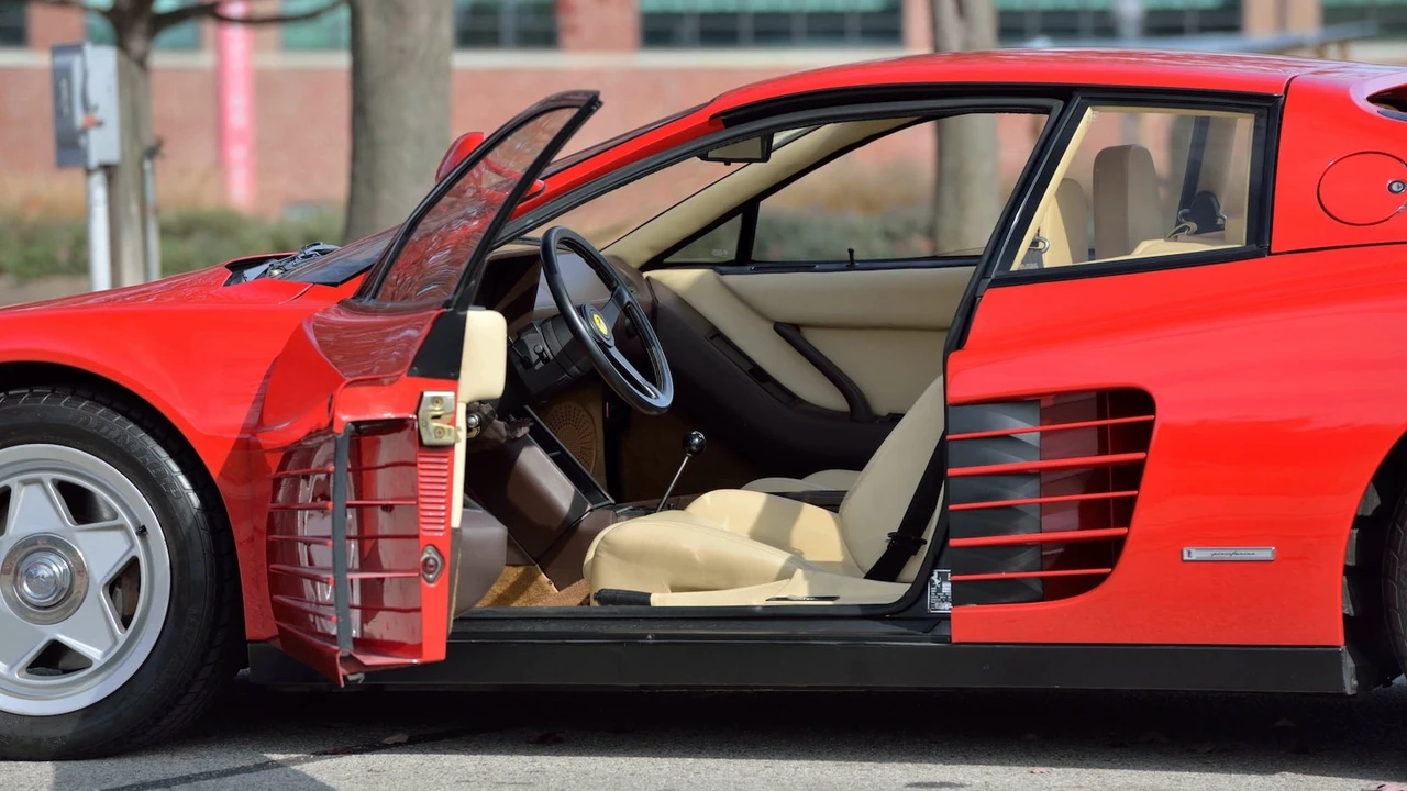 1986 Ferrari Testarossa - Image 17 of 31