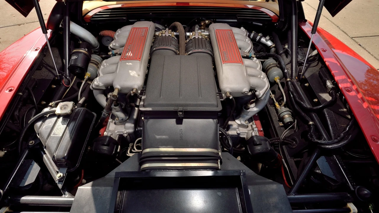 1986 Ferrari Testarossa - Image 24 of 31