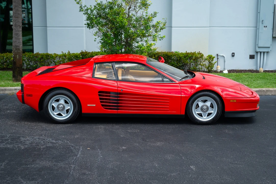 1986 Ferrari Testarossa - Image 9 of 31