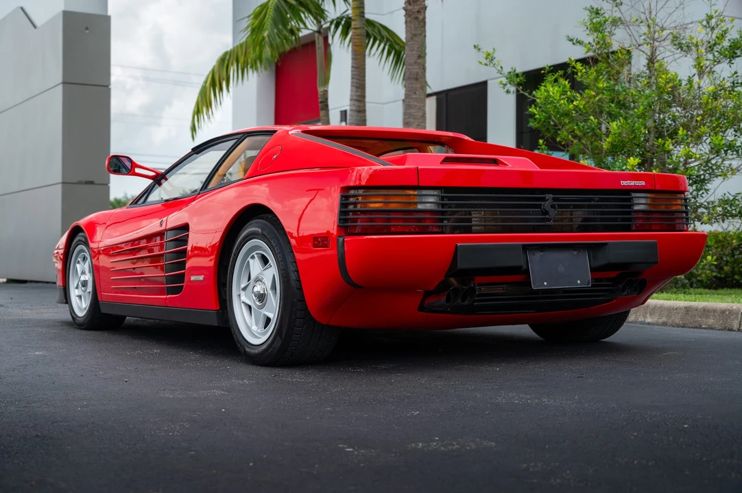 1986 Ferrari Testarossa - Image 16 of 31