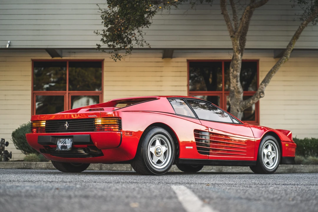 1986 Ferrari Testarossa - Image 28 of 31
