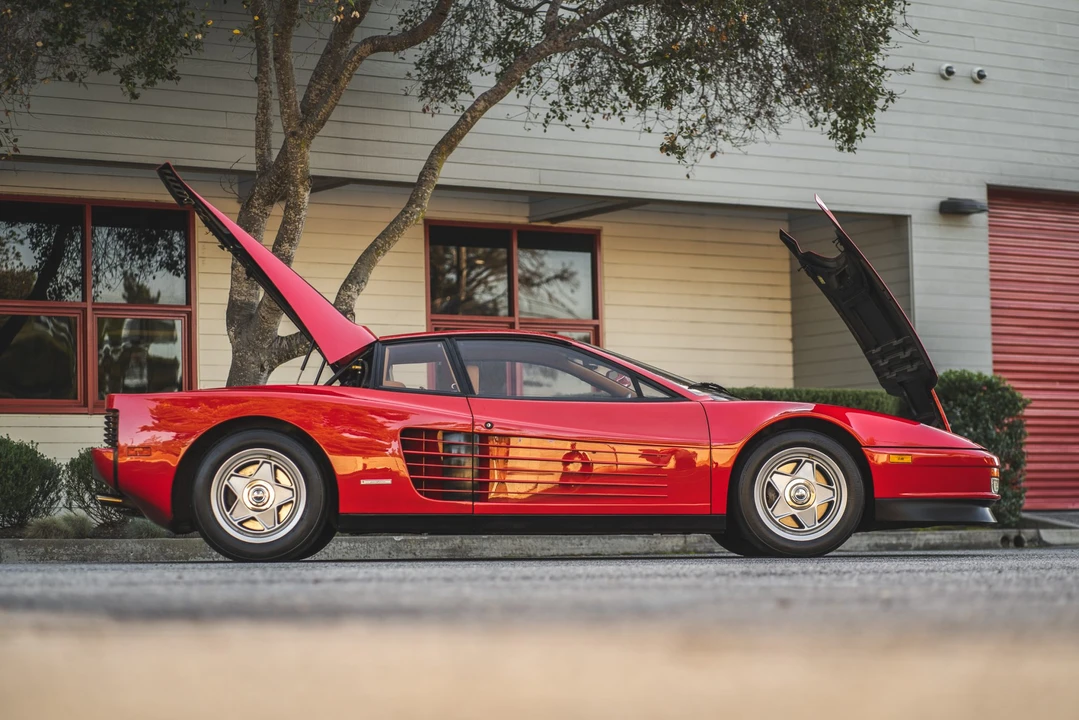 1986 Ferrari Testarossa - Image 30 of 31