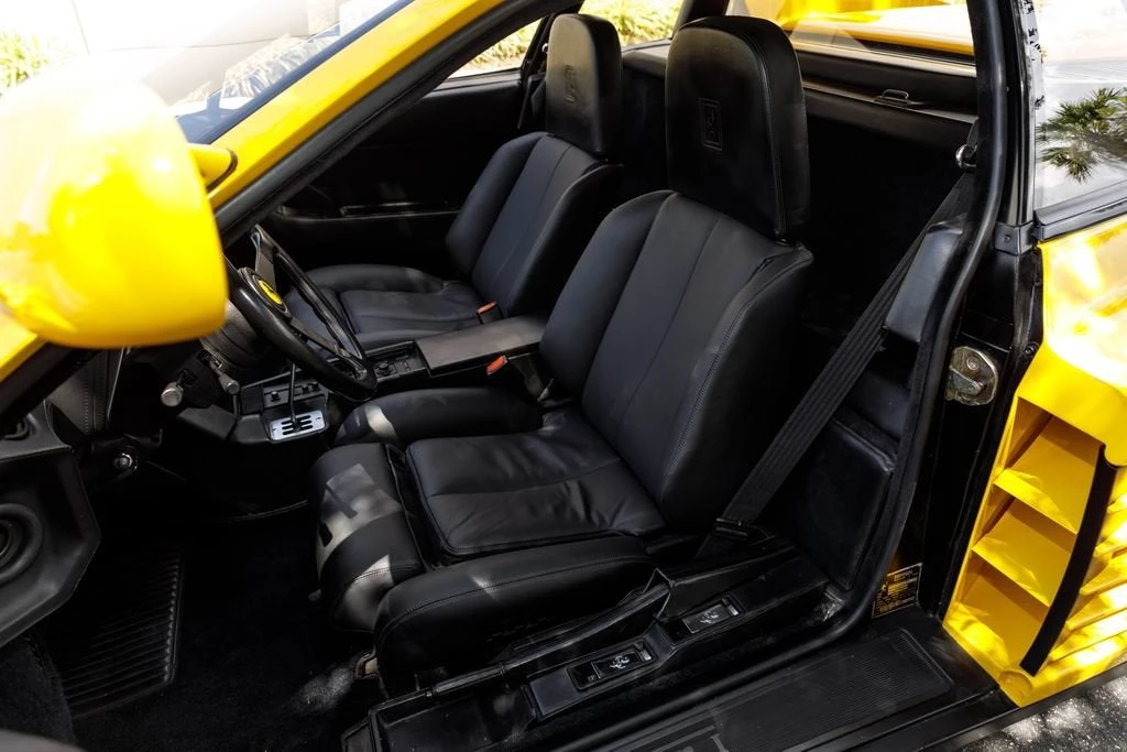 1986 Ferrari Testarossa - Image 27 of 31