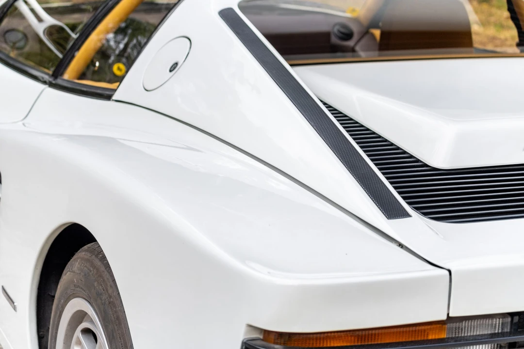 1986 Ferrari Testarossa - Image 16 of 31