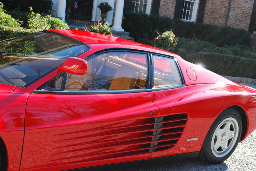 1986 Ferrari Testarossa - Image 26 of 31