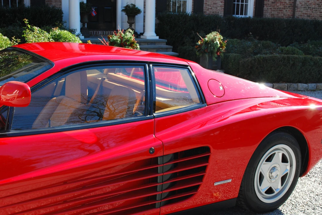1986 Ferrari Testarossa - Image 27 of 31