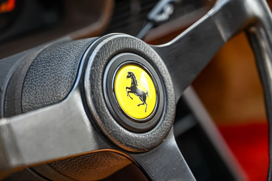 1986 Ferrari Testarossa - Image 27 of 31