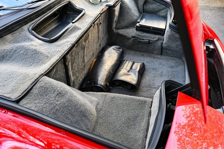 1986 Ferrari Testarossa - Image 31 of 31